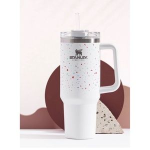 USED Stanley Adventure Quencher 40oz Tumbler